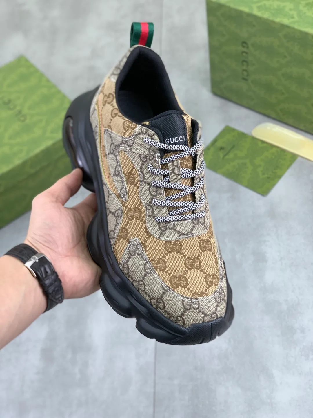 Men's men's shoes 💰P440💰 [New model] (GUCCI) official website's latest 🎁🎁casual and fashionable men's shoes 👟, hot style 💥 style is simple and elegant, exclusive for trendy men. Unique official website's latest brand double G elements Original 👑Gucci decoration, fashionable and generous, the fabric is original frosted calfskin✅Fully imported first-layer pigskin lining, the official website specifies wear-resistant, lightweight original rubber casual outsole, the classic model is taken in real life🎬38-44 4️⃣ colors available